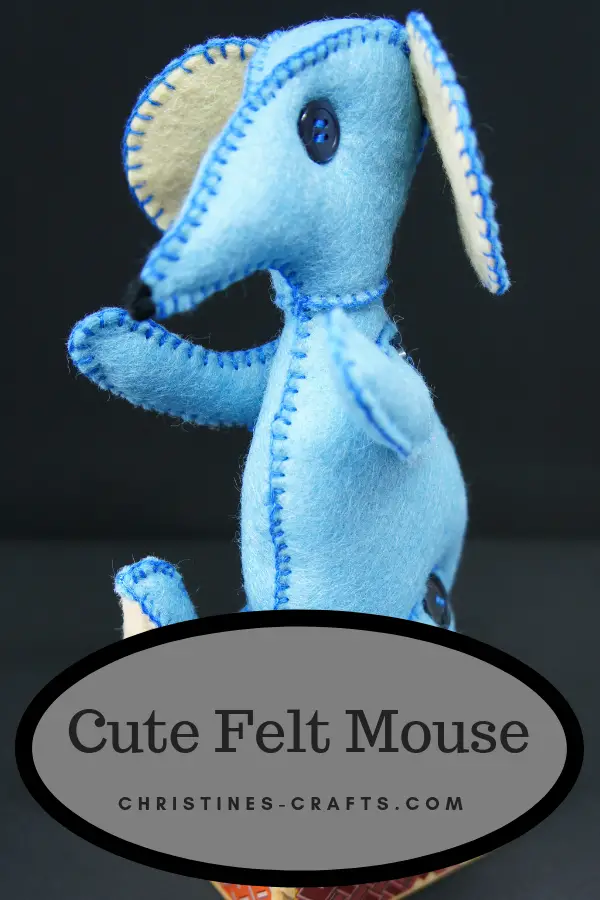Review of the felt mouse pattern from House of Zandra.