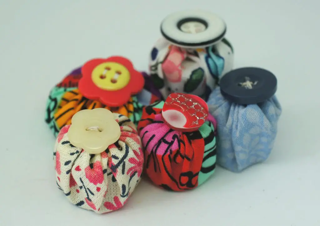 Dressmaking pattern weights