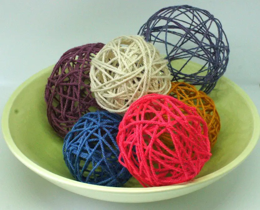 Yarn balls in bowl
