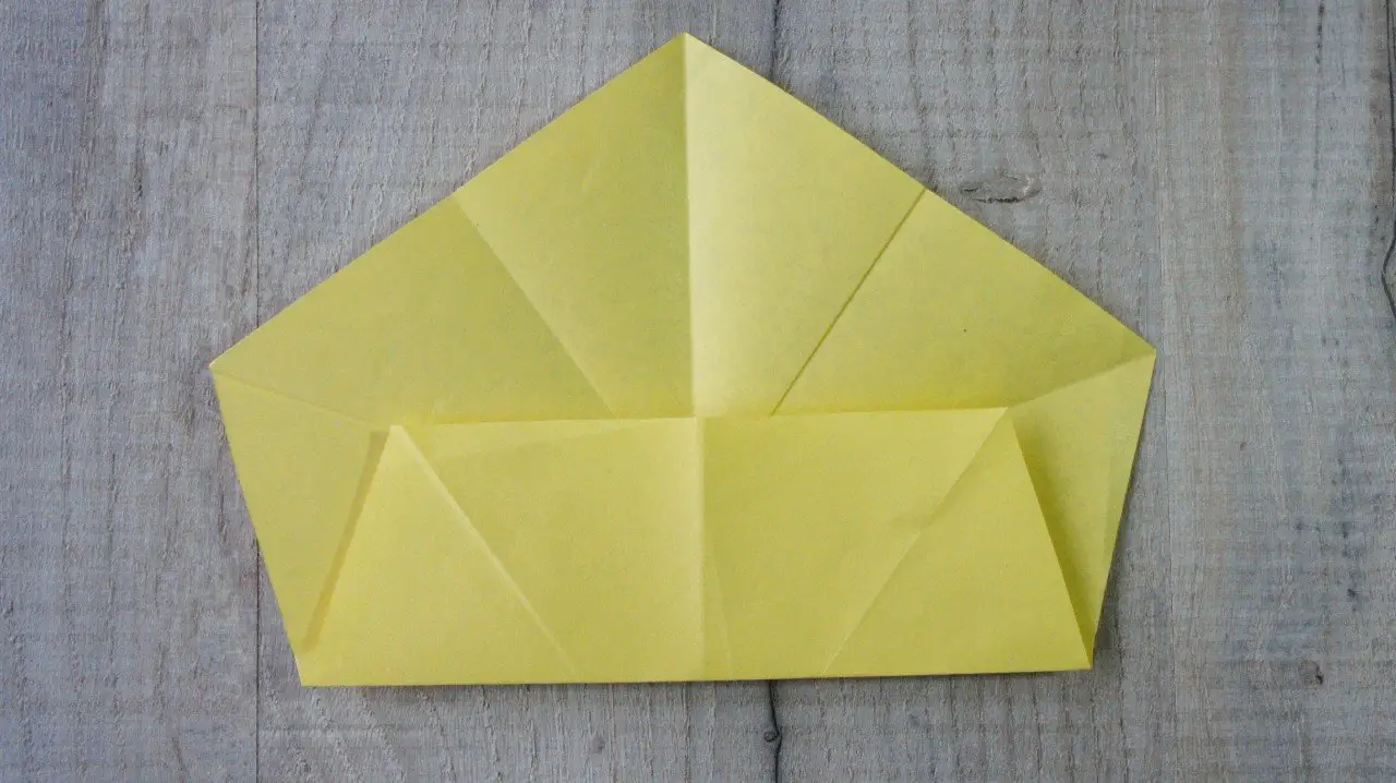 How to Make a 5 Pointed Star - Origami Tutorial