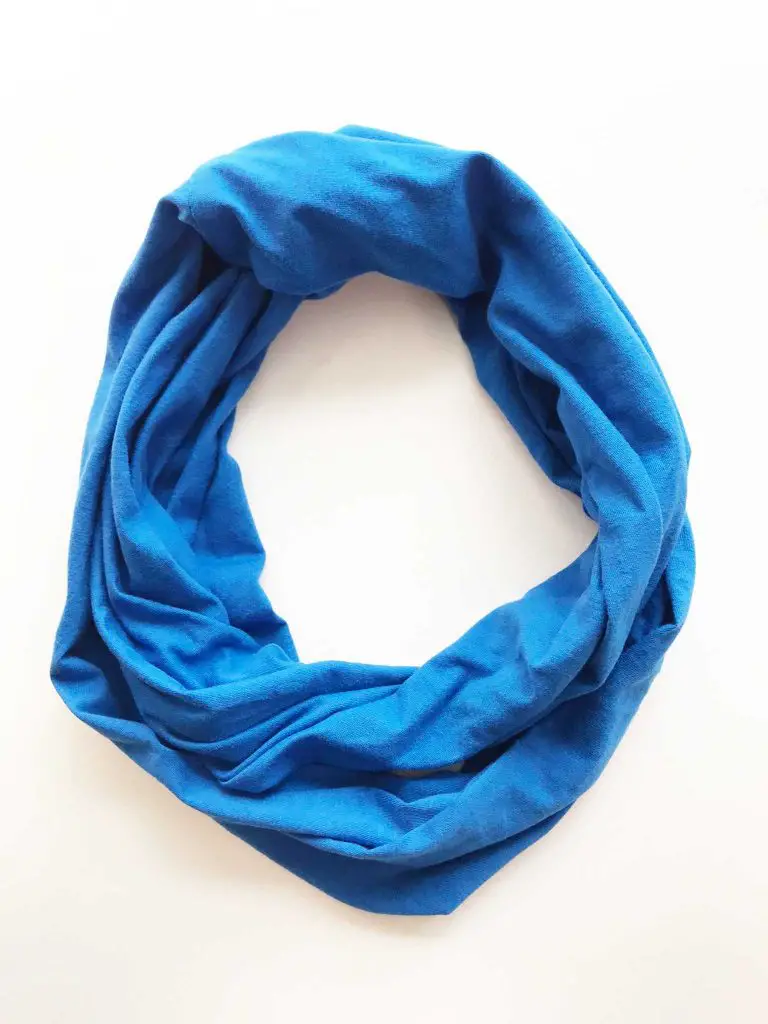 infinity scarf