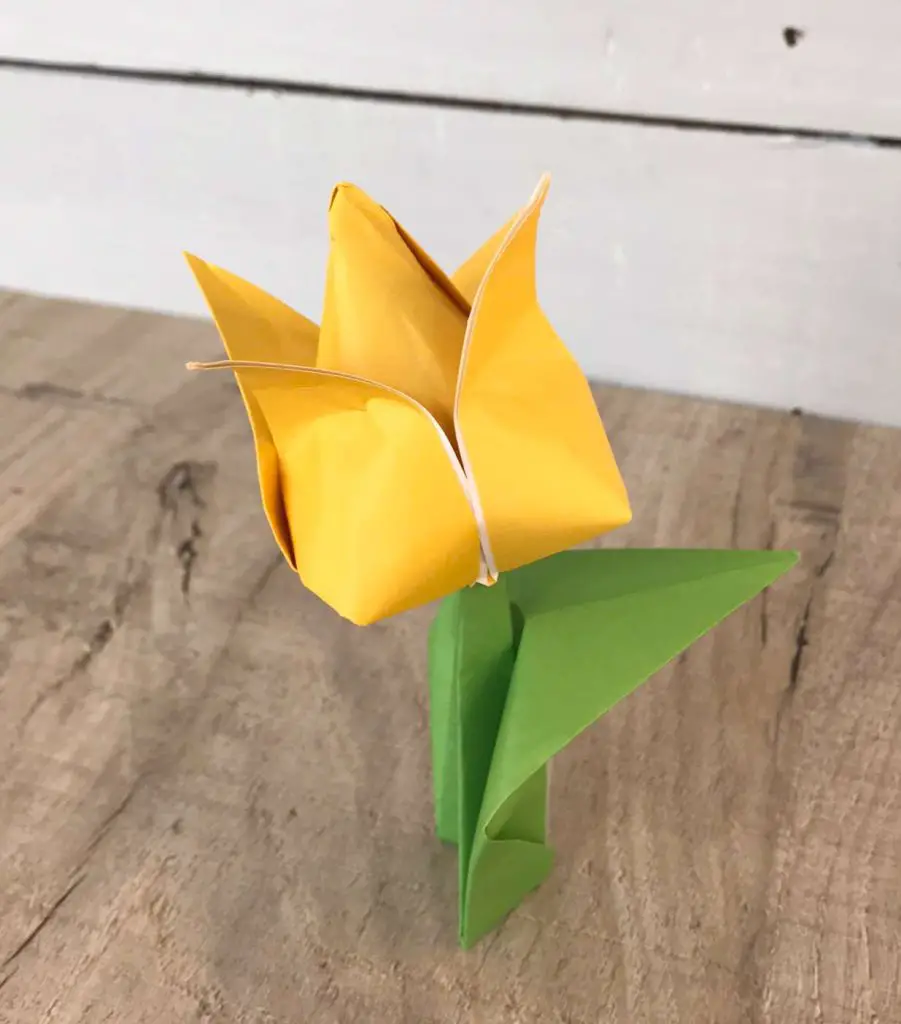 yellow origami tulip with flower stem2