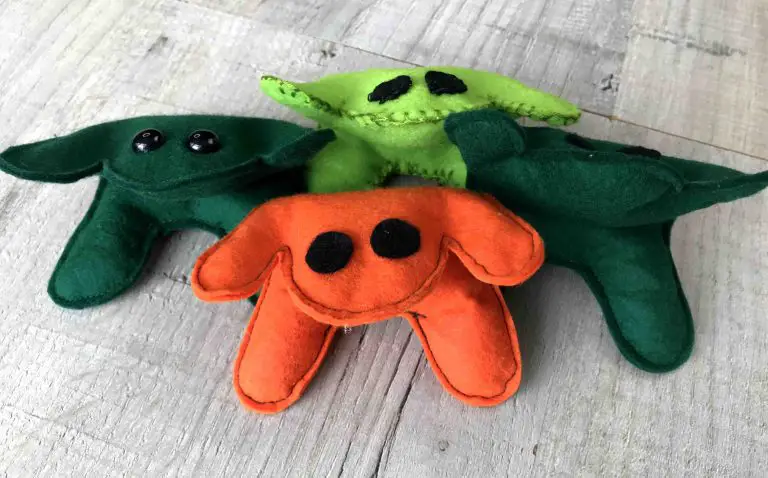 How to Make a DIY Beanbag Frog – Super Simple and Easy to Sew