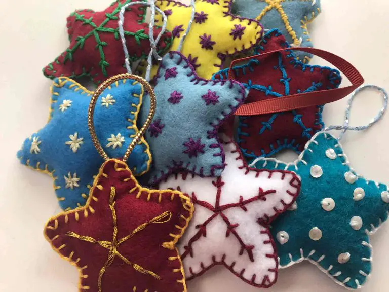 Felt Stars Christmas Ornaments: A Charming and Customisable Holiday Decoration