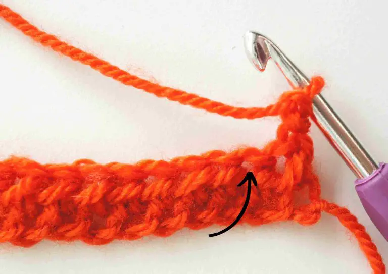 Learn to Crochet Series Part 3: Half Double Crochet / Half Treble Crochet Stitch