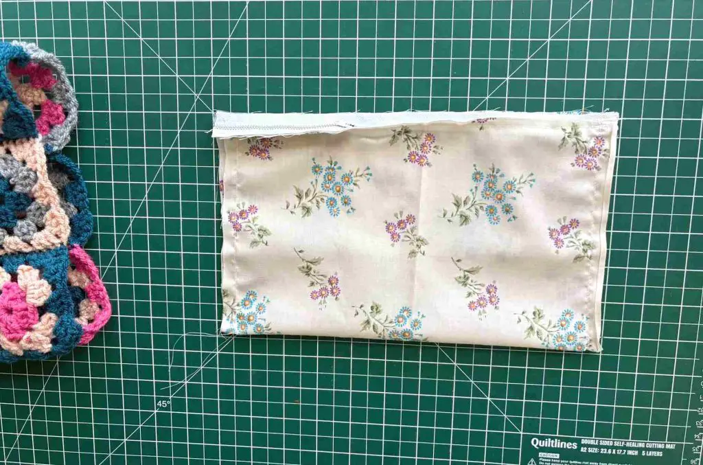 sewn lining side seams